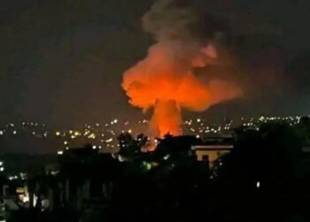 Pakistanul a lansat lovituri aeriene asupra Kabulului. Oficialii vorbesc despre un „război deschis” cu talibanii