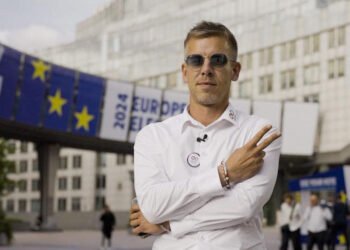 Acuzații explozive în Ungaria: Principalul rival al lui Viktor Orbán susține că este amenințat cu publicarea unor înregistrări intime