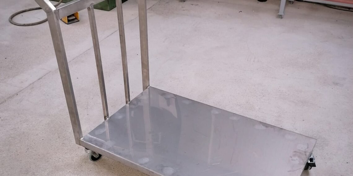 O firmă din Gorj concediază un sfert din angajați