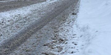 Gorjean prins sub utilajul de deszăpezire