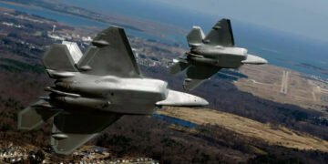 SUA trimit avioane F-22 din Marea Britanie în Israel, pe fondul tensiunilor crescute din Orientul Mijlociu