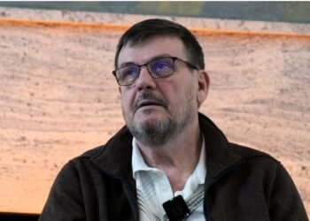 Unde s-a angajat Marin Condescu