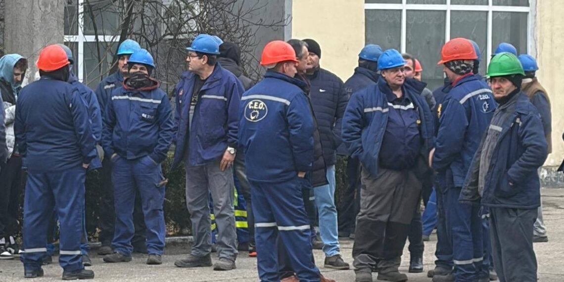 Liniște mocnită din minerit. Când încep revoltele!