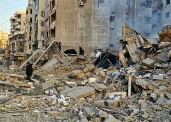 Atacuri masive asupra Teheranului