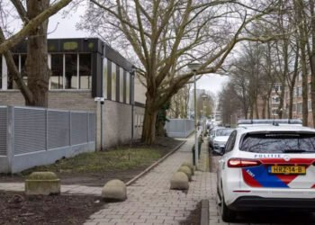Explozie la o școală evreiască din Amsterdam! Autoritățile vorbesc despre un „atac deliberat”
