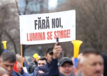 Joburi pe mii de euro din străinătate pentru meseriașii care pleacă din Complexul Energetic Oltenia