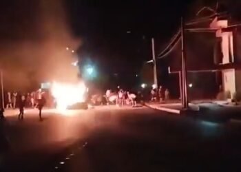 Penele de curent și scumpirea alimentelor au dus la proteste în Cuba