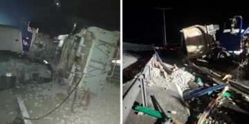 Impact pe drumul expres între un camion, un ansamblu rutier și un autoturism