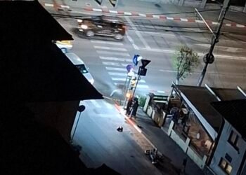 Azi-noapte în centrul Târgu Jiului: motocicletă distrusă lângă Parcul „Constantin Brâncuși”, intervenție de urgență