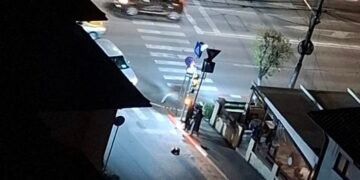 Azi-noapte în centrul Târgu Jiului: motocicletă distrusă lângă Parcul „Constantin Brâncuși”, intervenție de urgență