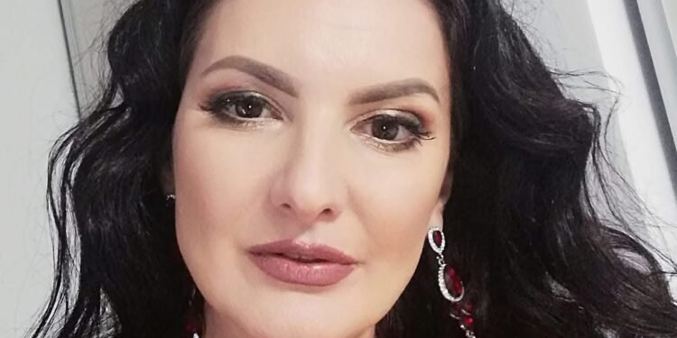 O frumoasă grefieră a murit la 53 de ani