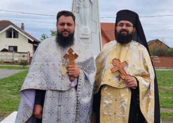 Scandal cu poliția la biserică din Târgu Jiu: conflict între doi „preoți” a degenerat în timpul slujbei