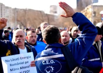 Mobilizare pentru mai multe proteste în minerit. Cine vrea să dea CEO în judecată!