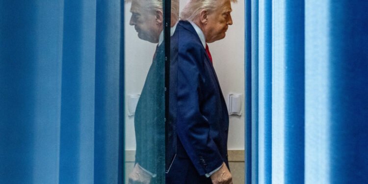 Înfrângere colosală pentru Donald Trump