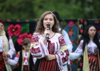 AVC fatal la numai 17 ani. Andreea era o talentată cântăreață!