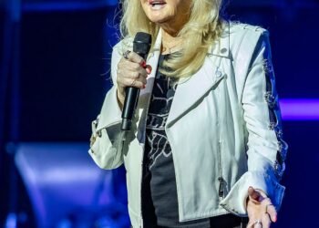 Bonnie Tyler a făcut stop cardiac