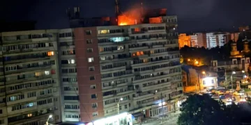 Dronă prăbușită pe un bloc din Galați