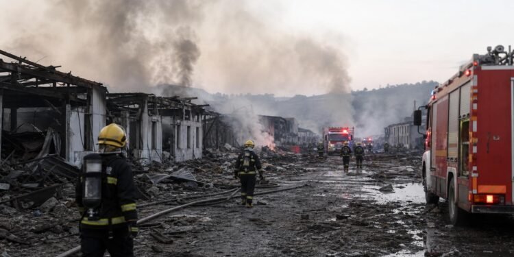 Explozie cu zeci de victime la o fabrică din China