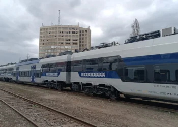 Miruță, luat la mișto pe tema trenurilor care stau în soare