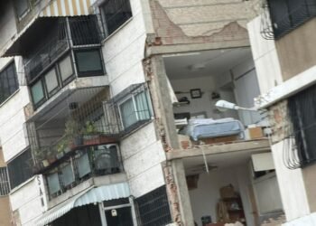 Două cutremure de magnitudine peste 7, în mai puţin de un minut