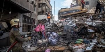 Sudul Beirutului, bombardat de Israel