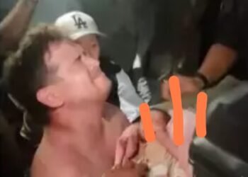 Un bebeluș a fost salvat de sub dărâmături