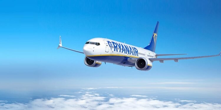 Ryanair, investigată după ce a impus o nouă taxă