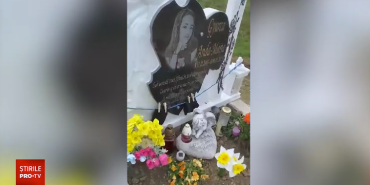 Mister înfiorător la mormântul tinerei ucise de Emil Gânj! Lanț pe cruce și șosete bărbătești au băgat spaima în familie