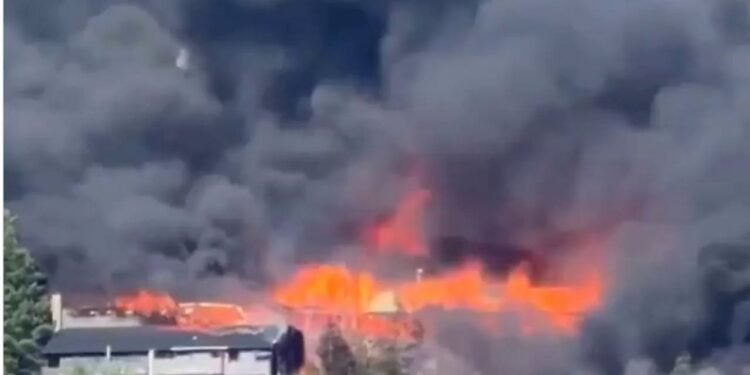 Incendiu în Norvegia: Peste 100 de locuințe au fost distruse de flăcări