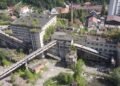 Ultima etapă de închidere a mineritului. Intră în demolare, apoi se pun panseluțe