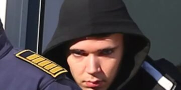 Criminalul de la Grădina Botanică, torturat după gratii de doi polițiști