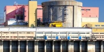 Seceta lovește sistemul energetic! Reactorul 1, oprit din lipsa apei de răcire