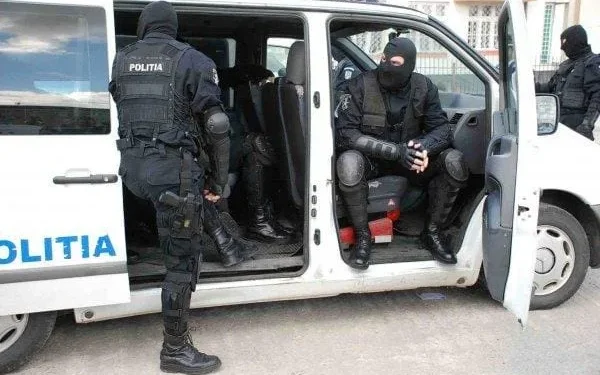 Tinerii de elită din SAS Gorj și-au distrus viețile într-un conflict cu un bețiv recalcitrant