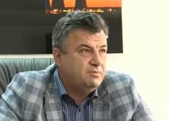 Plasă de siguranță pentru directorii și supraveghetorii din Complexul Energetic Oltenia