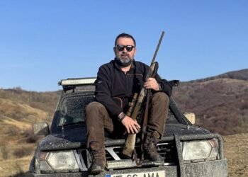 Procurorul Bucurică a scos pistolul la terasă