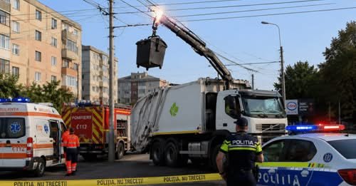 A murit electrocutat în timp ce ridica un tomberon de gunoi