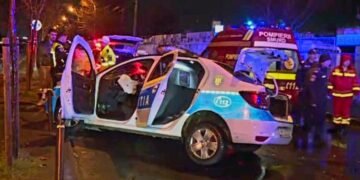 Accident cu autospeciala Poliției