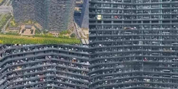 Bloc cât un oraș în China