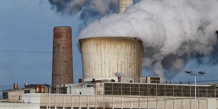 Europa se întoarce la cărbune, dar pentru Gorj și Dolj poate fi prea târziu! Termocentralele din Oltenia au fost închise tocmai când cărbunele începe să fie din nou rentabil