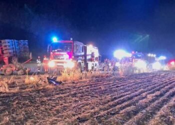 Impact fatal între un autoturism și un tractor