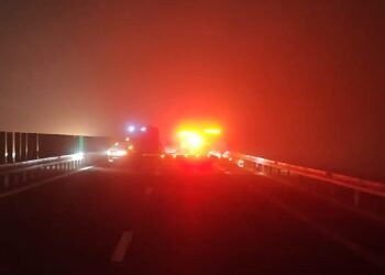 Ceață densă pe Drumul Expres Craiova-Pitești! Șoferii sunt avertizați