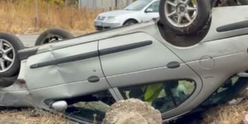 Mașină răsturnată pe DN 6, între Drobeta-Turnu Severin și Șimian! O persoană a fost rănită