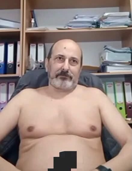 Fost angajat al Inspectoratului Școlar Gorj, după gratii pentru pornografie infantilă. Arestat după o anchetă începută în urmă cu opt luni